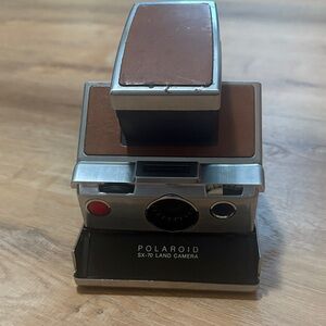 Vintage Polaroid SX-70 Land Camera